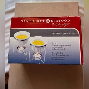 Ceramic Melting Pots with Chrome Stands & tealights included NWT (Set of 2)